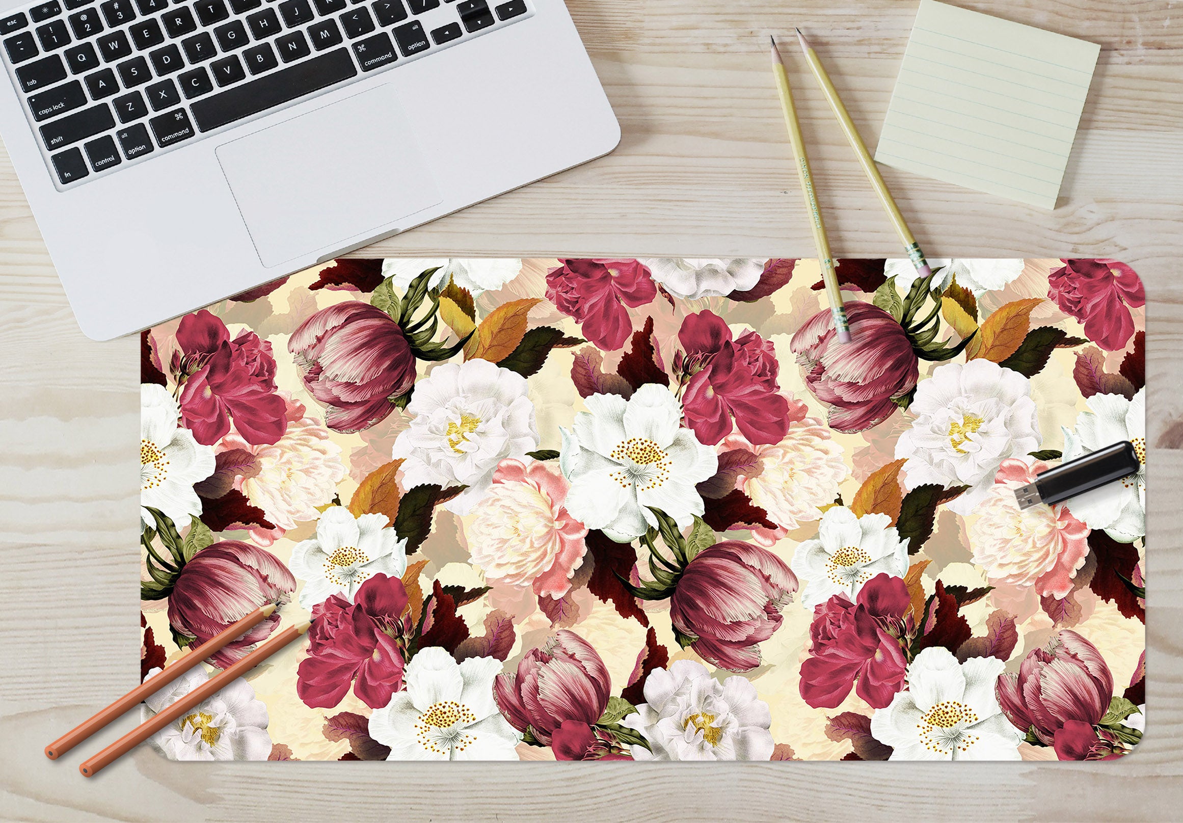 3D Red White Flower Pattern 120204 Uta Naumann Desk Mat