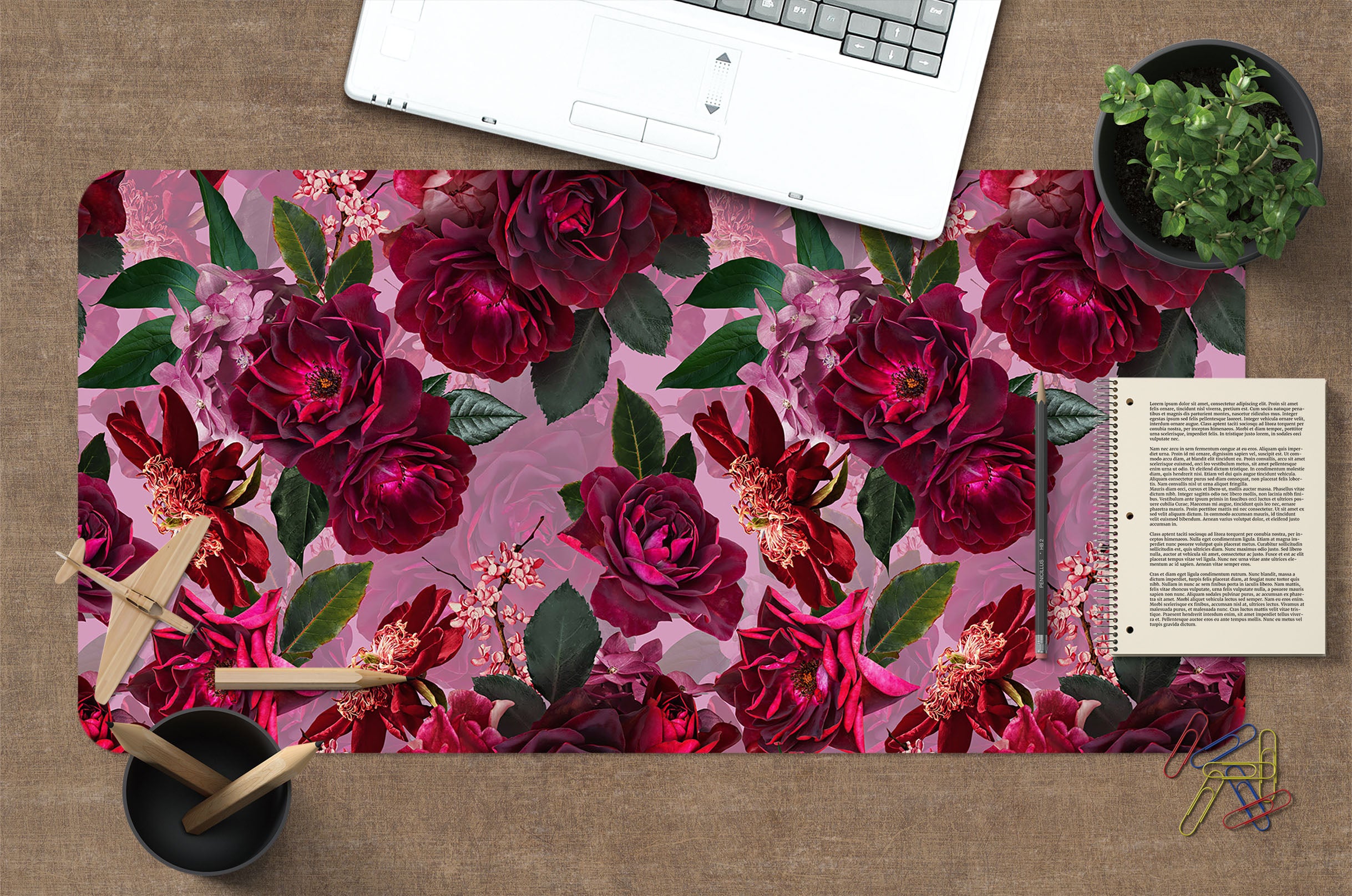 3D Red Pink Rose 120156 Uta Naumann Desk Mat