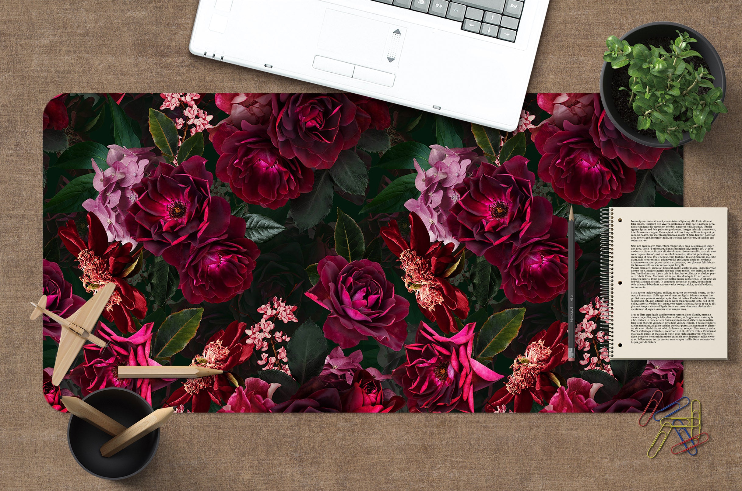 3D Fuchsia Flowers 120187 Uta Naumann Desk Mat