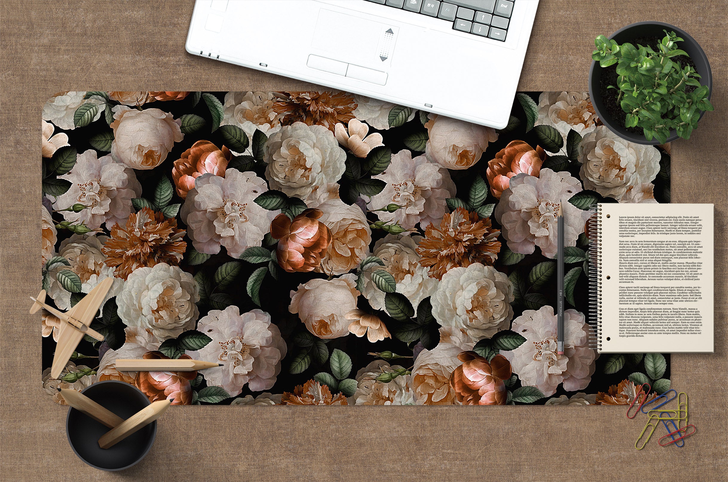 3D Rose Flowers 120148 Uta Naumann Desk Mat