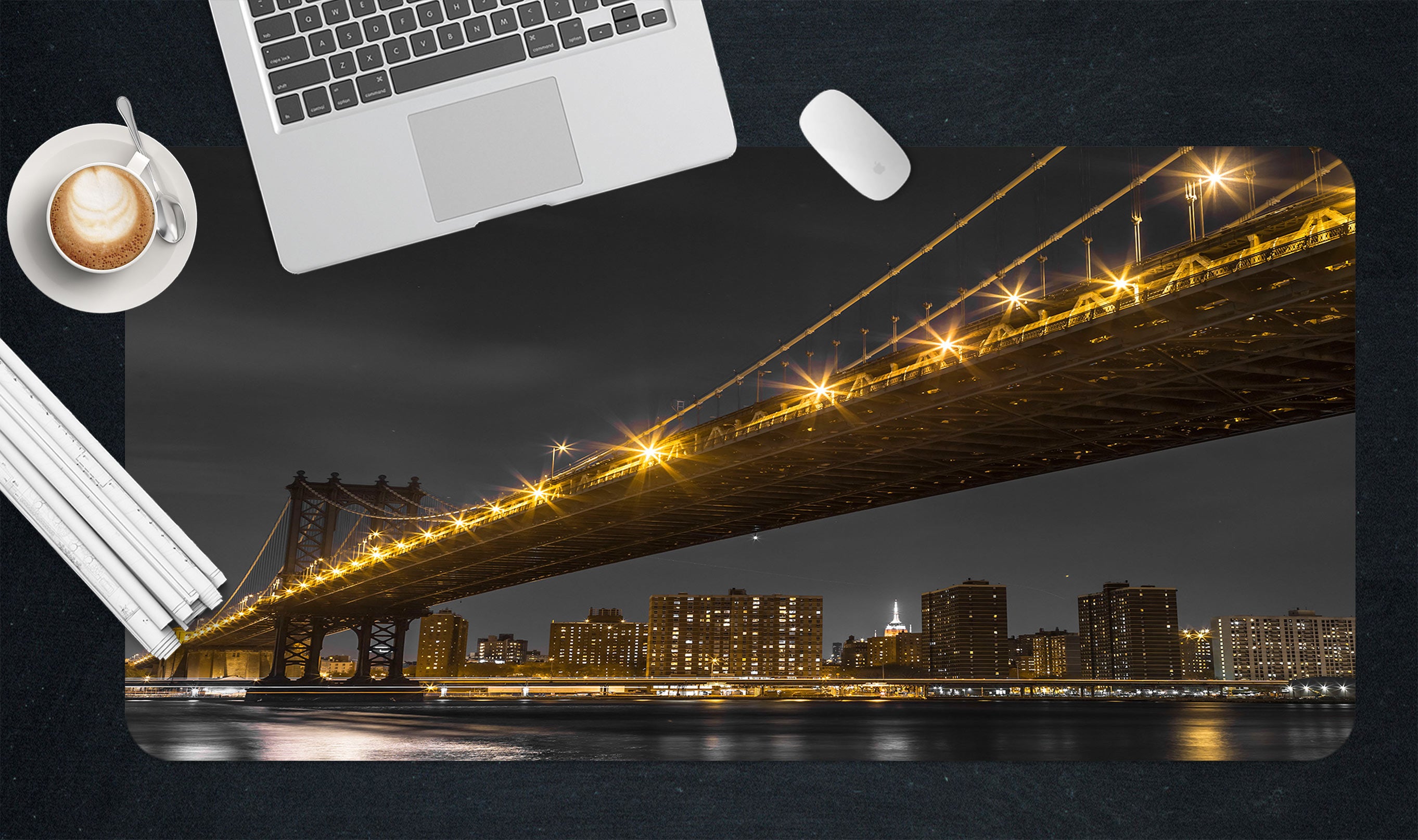 3D New York Bridge 123120 Assaf Frank Desk Mat